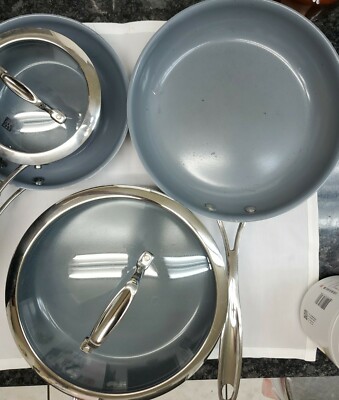 Zwilling J.A. Henckels 3  Ply, 2)Skillet 8'',10  & 3, 1Qt, sauce pan w/lids 6pcs 