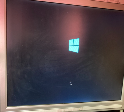 Intel Core i7 11700K LGA 1200 11th Gen Processor CPU has issues - Photo 2/6
