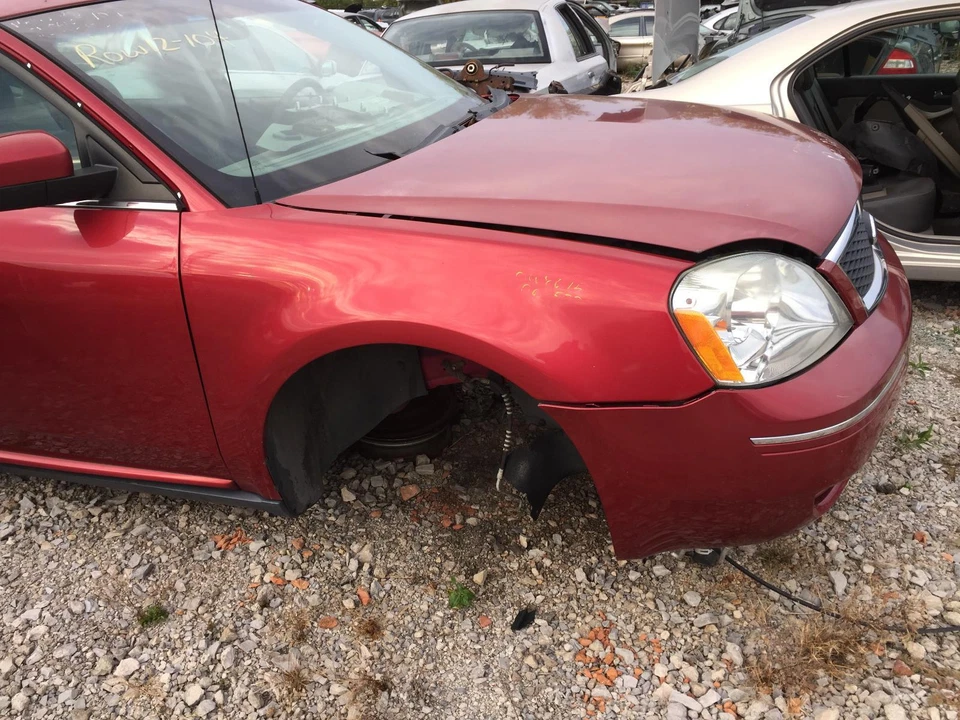 Used Rear Left Lower Forward Lower Control Arm Rear fits: 2006 Ford Five hundred - Image 4 of 4