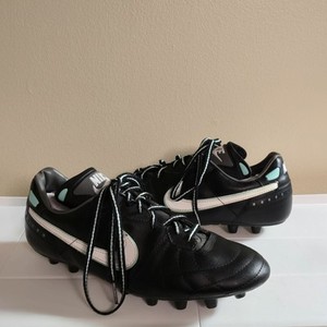 nike air football boots 1980s