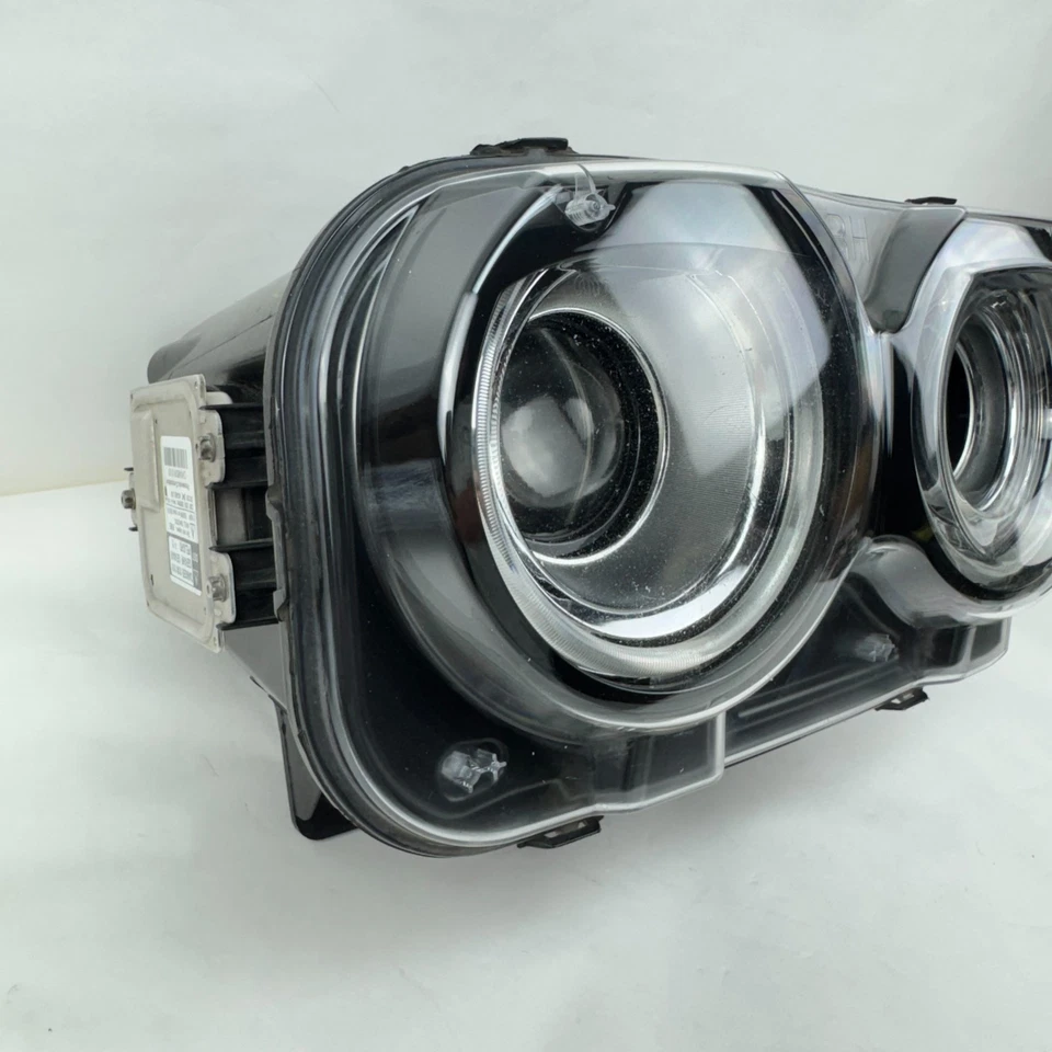 Faro LED HID xenón lado derecho Dodge Challenger 2017-2023 OEM 68384438AB Foto 3 de 4