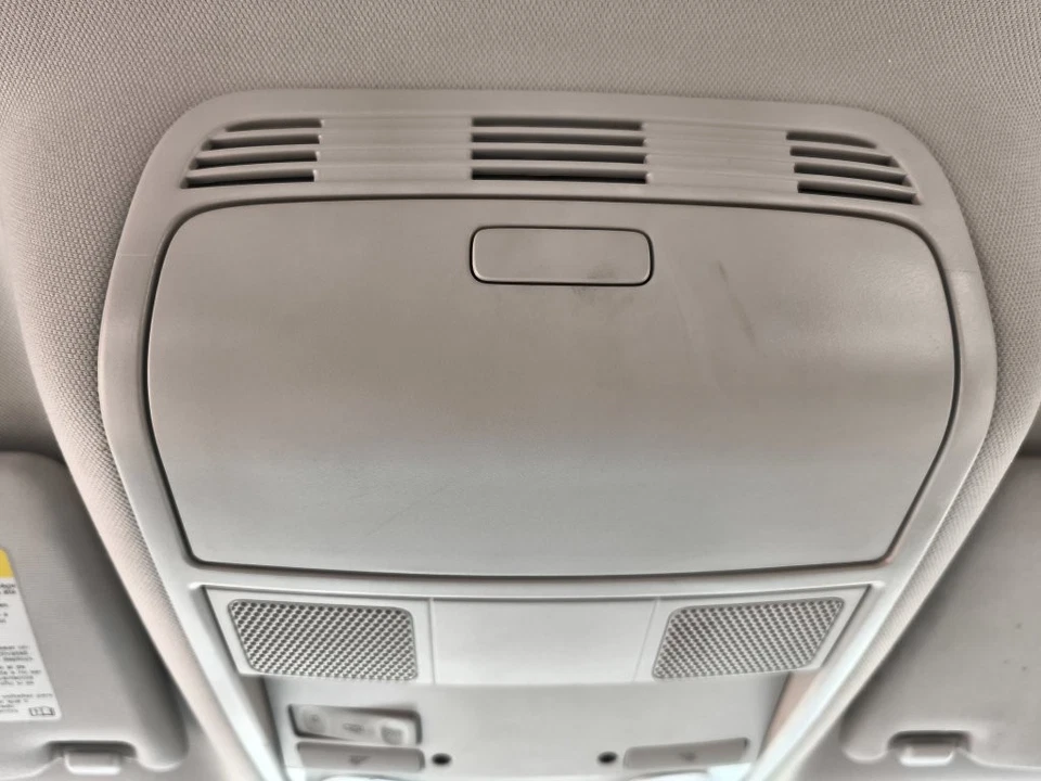 PANEL DE LUZ INTERIOR VOLKSWAGEN PASSAT 2005-2010 Foto 3 de 4