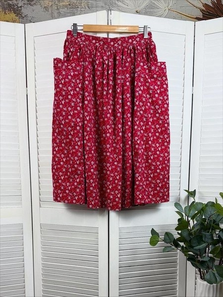Women Laura Ashley Skirt Red Cotton 40 / L / 48 #A3OY