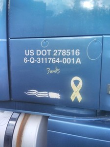 Replaces 2014 VOLVO VNL COMPARTMENT DOOR 3892723