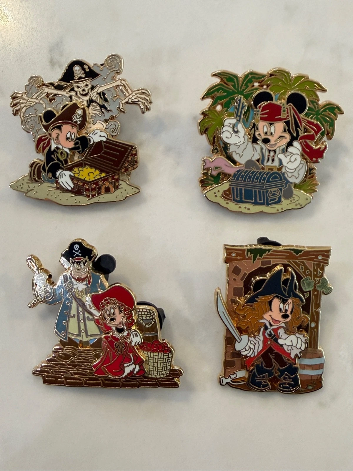 Mickey & Minnie - Pirates of the Caribbean - Four (4) Pins from 2006/2007