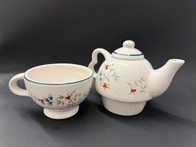 2. Pfaltzgaff - Winterberry ''Tea for one'' Stonewear Teapot w/ Mug
