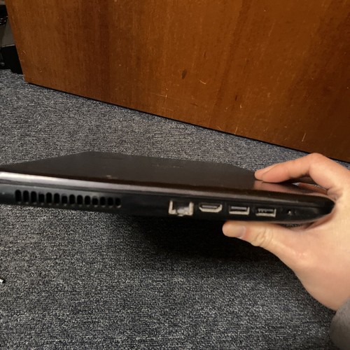 HP TPN-C125 i5-6200U 2.3Ghz 15.6" 8gb RAM 1tb *Flat Battery & Key Missing* - Picture 15 of 22