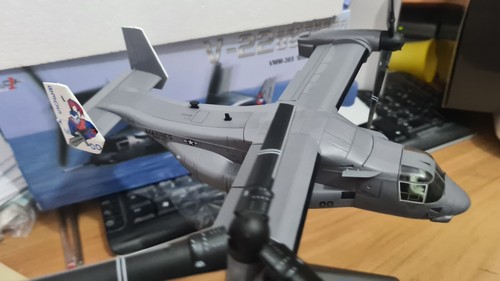 Bell Boeing V-22 Osprey VMM-365' Blau Knights' - 1:72 Die Cast - AF1 Models - Bild 5 von 10