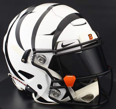 CINCINNATI BENGALS NFL Riddell SPEEDFLEX Authentic Gameday Football Helmet