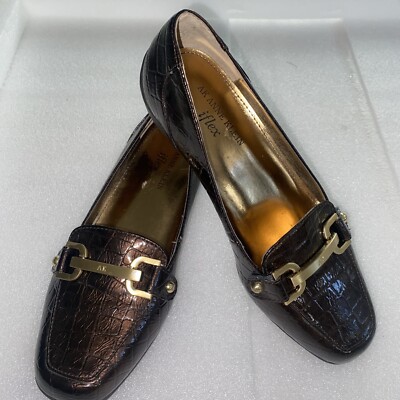 AK Anne Klein iFlex Women's 6M “Pamela” Brown Faux Alligator