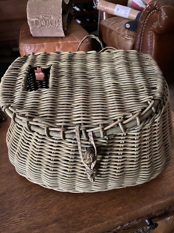 Delightful Antique Fishing Creel Wicker Basket~Very Fun Stuff!