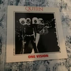 plays n/m-/n/m- Queen 12" Single One Vision 1985 emi 12 queen 6 sl- vg inner vg+