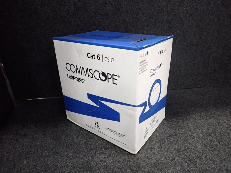 COMMSCOPE UN874049714/10 CAT 6 Cable, 1000ft, 23/4PR, SOL, White*