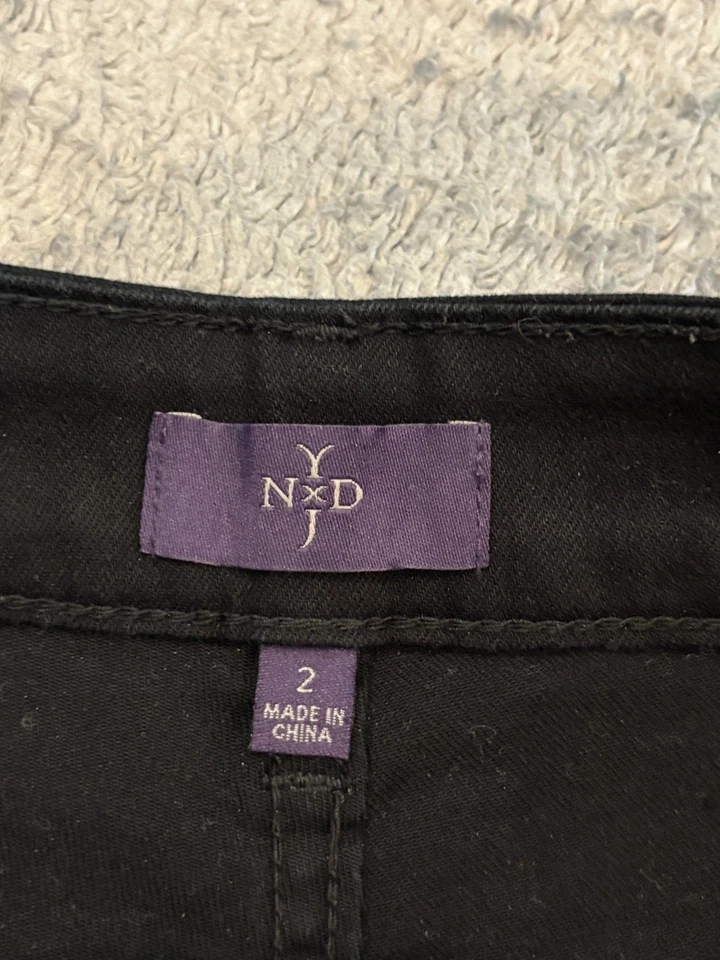 NYDJ Cuffed Bermuda Shorts Womens 2 Black Casual Stretch Classic Summer - Image 2 of 4