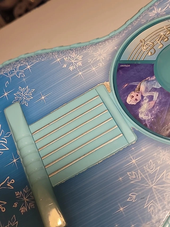 Disney Frozen Guitar Magic Touch Musical Instrument Lights Princess Toy Works! - Image 4 of 4