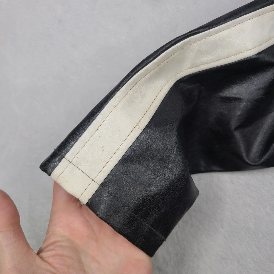 Vintage CARBON BLACK FAUX LEATHER MOTORCYCLE MOTO JACKET SIZE Medium Y2K  - Image 3 of 4