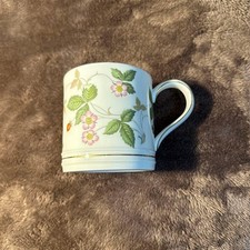 Wedgwood Wild Strawberry Cafe Mug