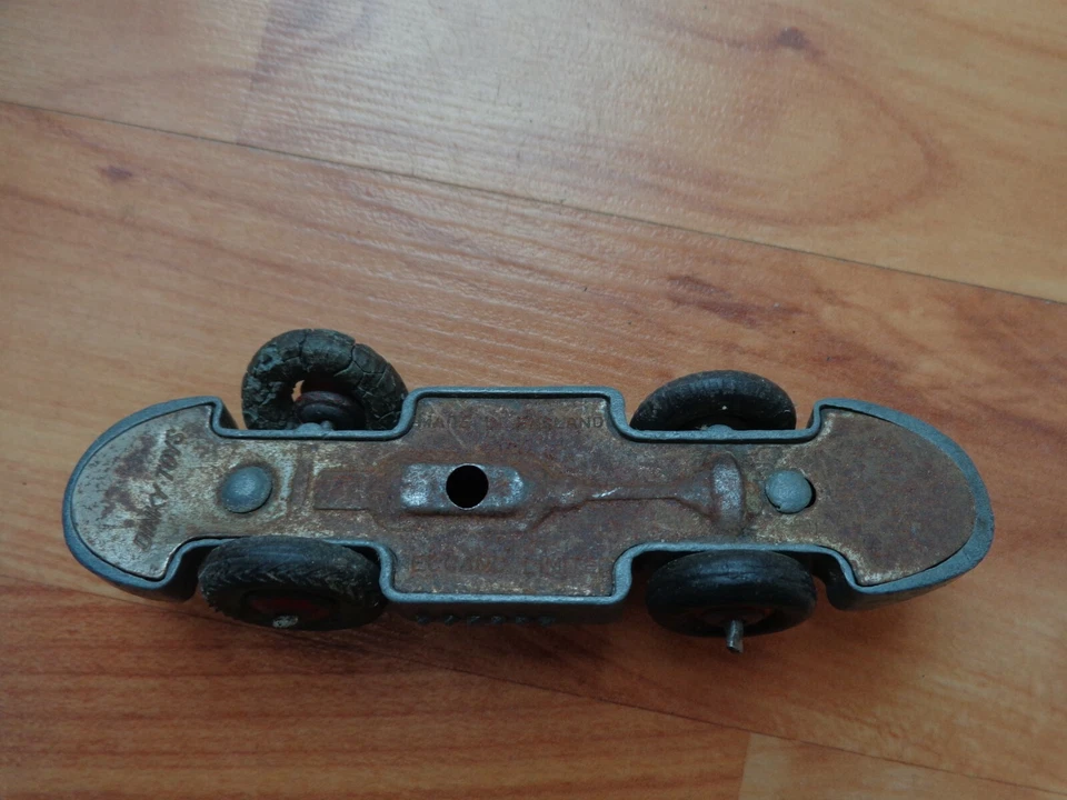 Vintage Originale 1950'S Dinky Giocattoli 17E Velocità Di Vento Grigio Gara Auto - Immagine 3 di 3