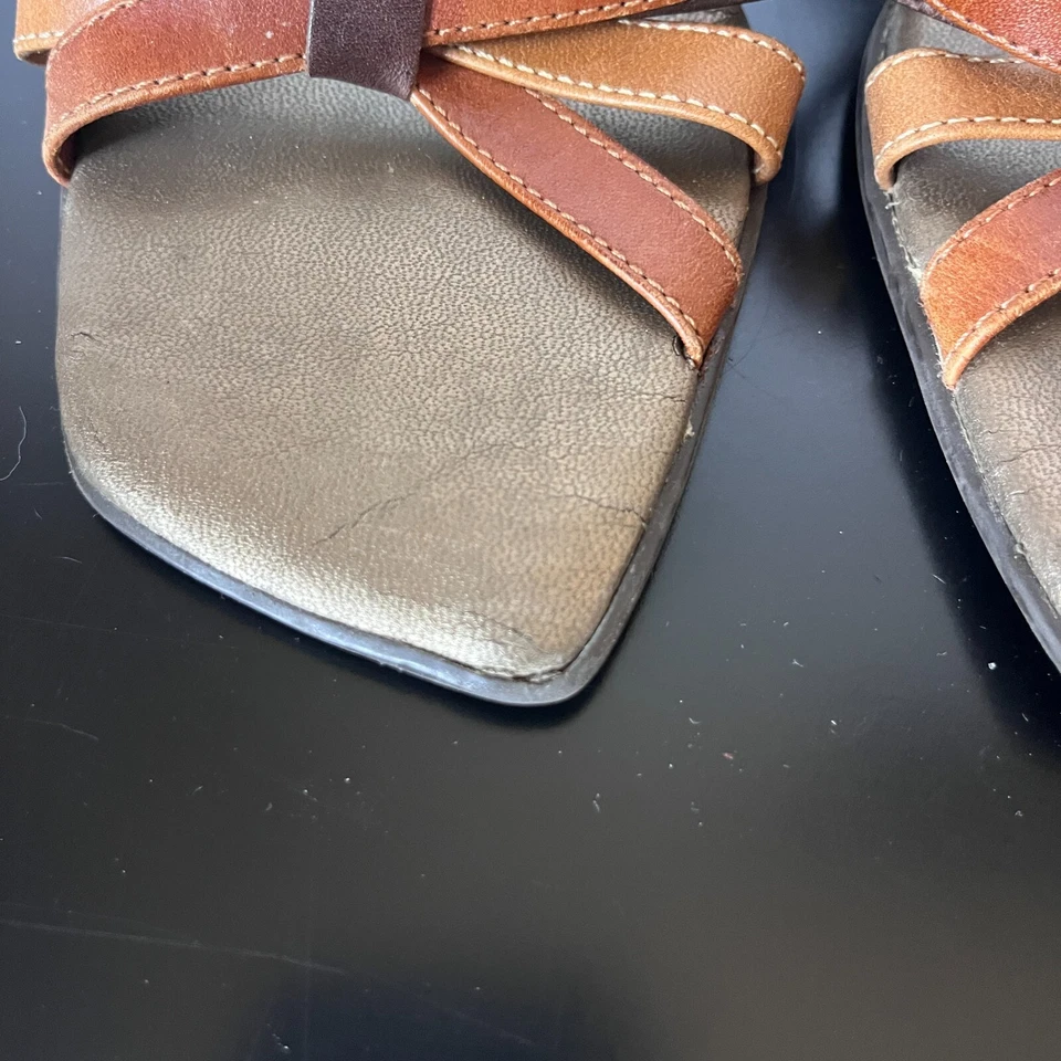 Сандалии на каблуке Danelle Y2K коричневые с ремешками квадратный носок размер 7 М сделано в Бразилии - Изображение 3 из 4