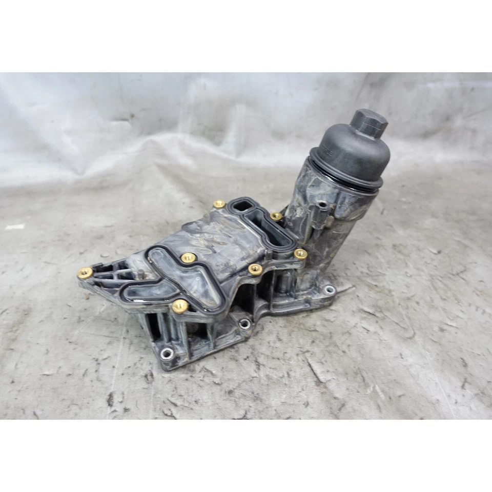 2014-2017 BMW F30 328d F10 535d N47 N57 Oil Filter Housing Stand OEM — 第 2/4 张图片