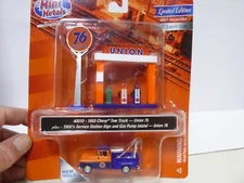 HO Classic Metal Works Union 76 Oil gas service station pumps tow truck set