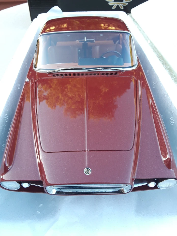 BOS 086 Chrysler Dual Ghia L6 1:18 Scale Resin Model Car BOS086 NEW - Image 4 of 4