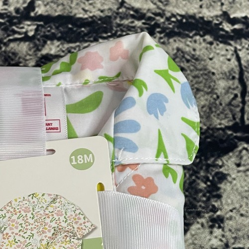 Family Sleep Kid's Girl's 18 Months Floral 2-Pc Short Sleeve Top & Pant PJ Set - Picture 3 of 12