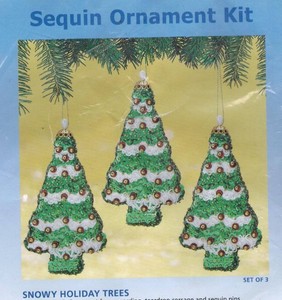 Snowy Holiday Tree Bead Sequin Ornament Kit Makes 3 Christmas Craft Green White Ebay