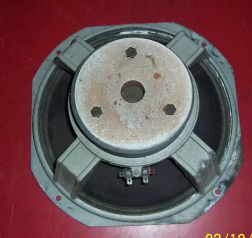 Vintage Peavey   10" speaker Scorpion ? cast basket  as is  needs repair