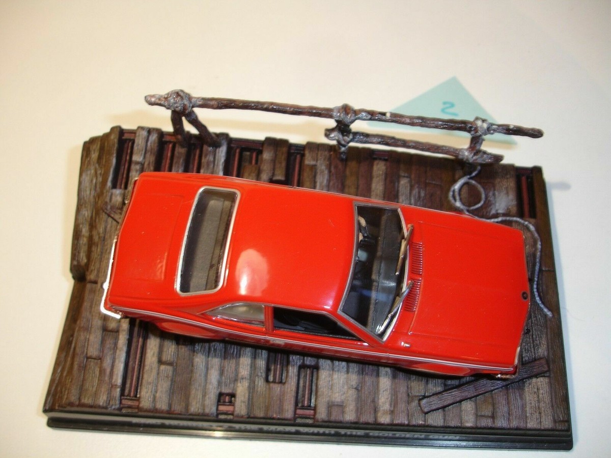 JAMES BOND 007 - 1/43 AMC HORNET - THE MAN WITH THE GOLDEN GUN