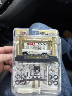 M2 Machines 1:64 1964 Chevrolet Impala SS Model Kit Diecast White/Gold Case