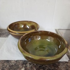 2x Sidney Tustin Winchcombe Studio Pottery Slipware Bowls Red Earthenware 5.5"
