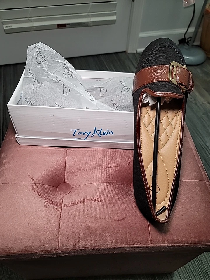 Mochila de zapatos de vestir planos para mujer Tory Klein, talla 11 Foto 4 de 4