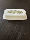 Vintage Pyrex Spring Blossom Crazy Daisy Covered Butter Dish EUC Milk Glass