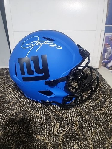 Lawrence Taylor Autographed New York Giants Signed Rave Replica Helmet Beckett