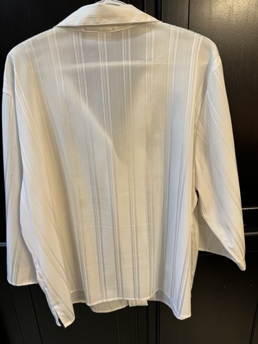 Joanna Plus White Stripe 3/4 sleeve button up size 2X blouse Shirt Top - Picture 7 of 7