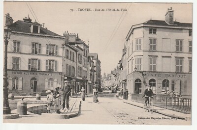CPA Troyes – Rue Urbain IV Et Beffroi St Jean – Aube (10) – Bon état
