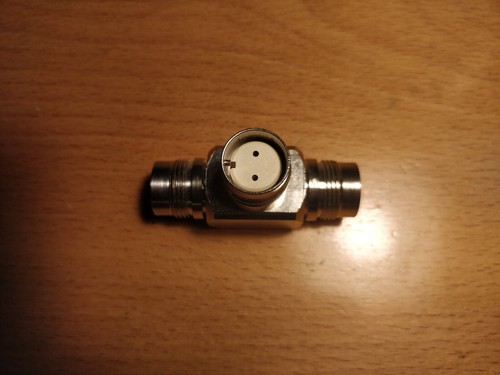 Twinax female T-connector 22-800000-000 - Afbeelding 2 van 2