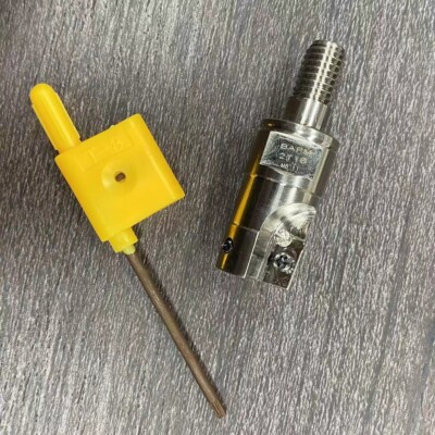 1* BAP300R 16-M8-2F 16mm diameter M8 Locking thread For APMT1135 milling head