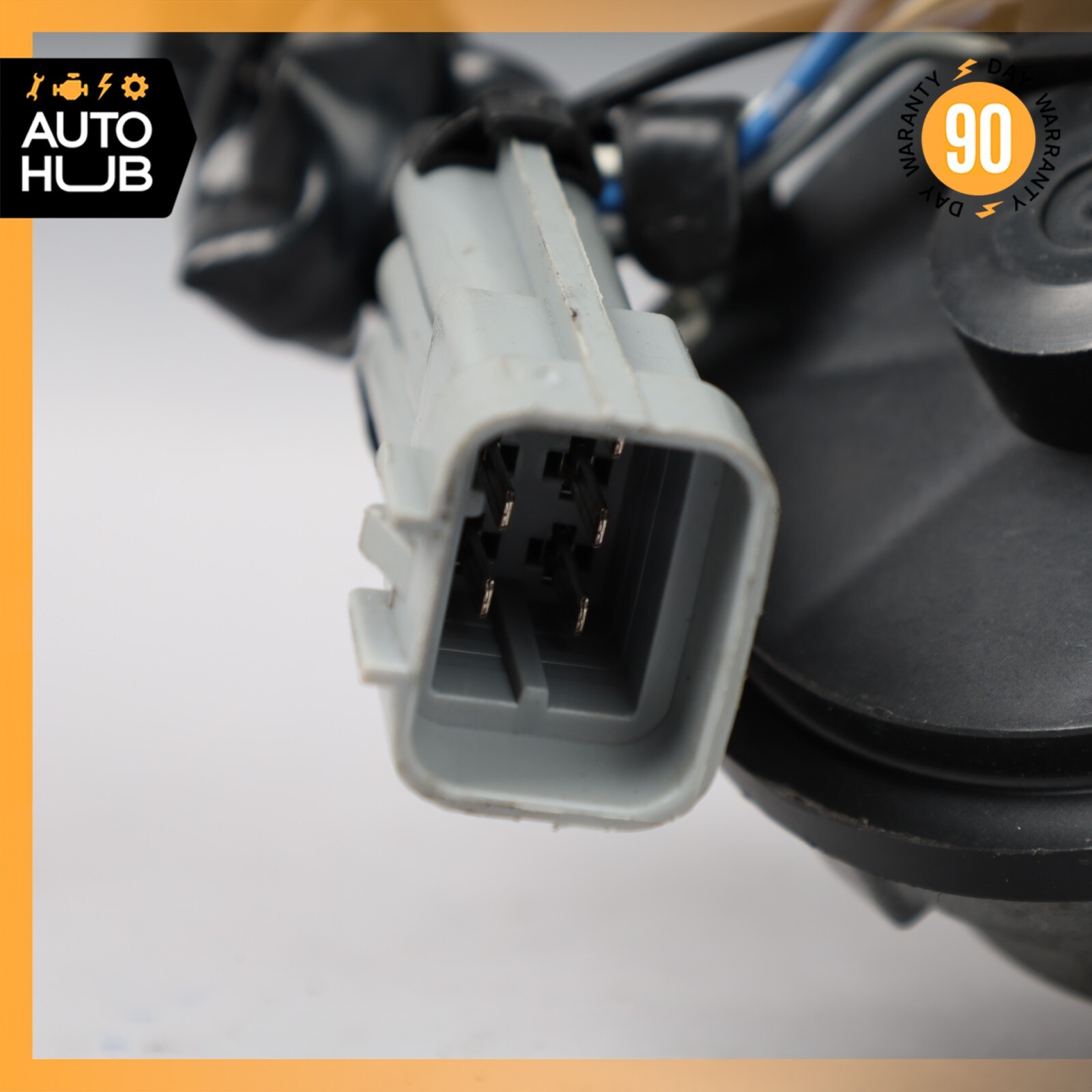 08-19 Maserati GranTurismo M145 Windshield Wiper Motor OEM
