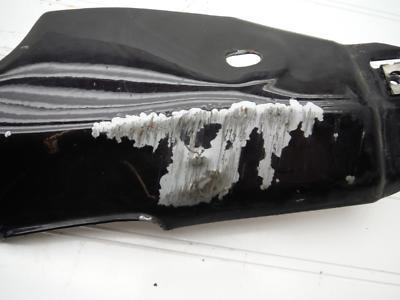 ピエール 90 Honda CBR1000F MUFFLER COVER RIGHT PIVOT LOWER 64385-MS2-670ZA