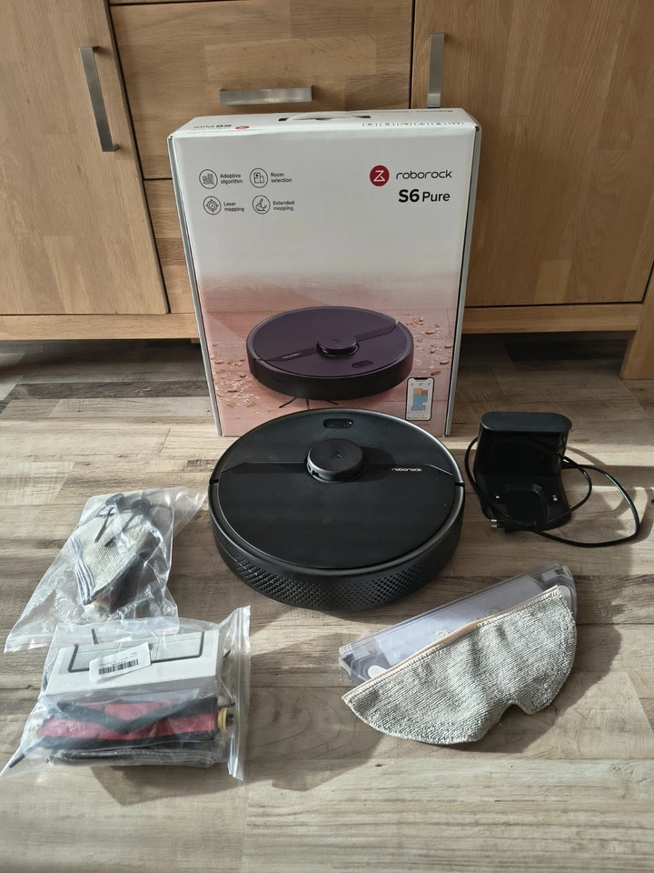 Roborock S6 Pure Saugroboter mit Wischfunktion, Schwarz, Foto 1 von 5