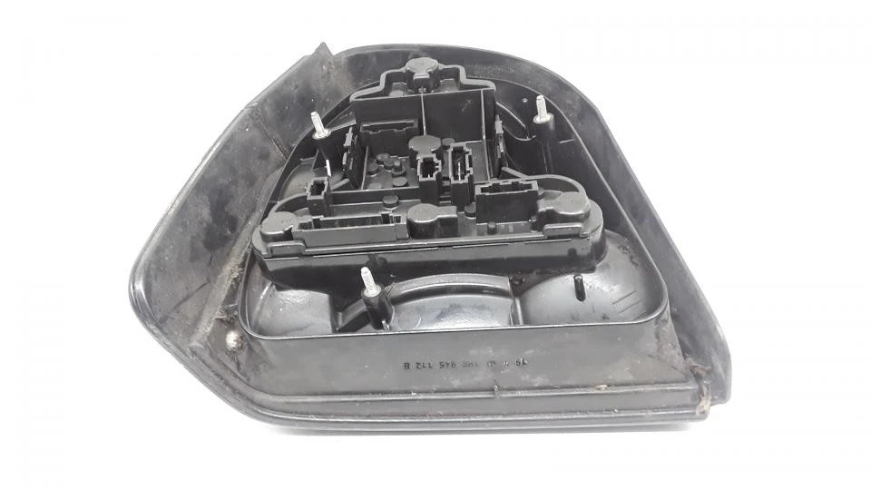 Luz trasera luz freno volkswagen golf iii 1991-1997  Foto 2 de 3