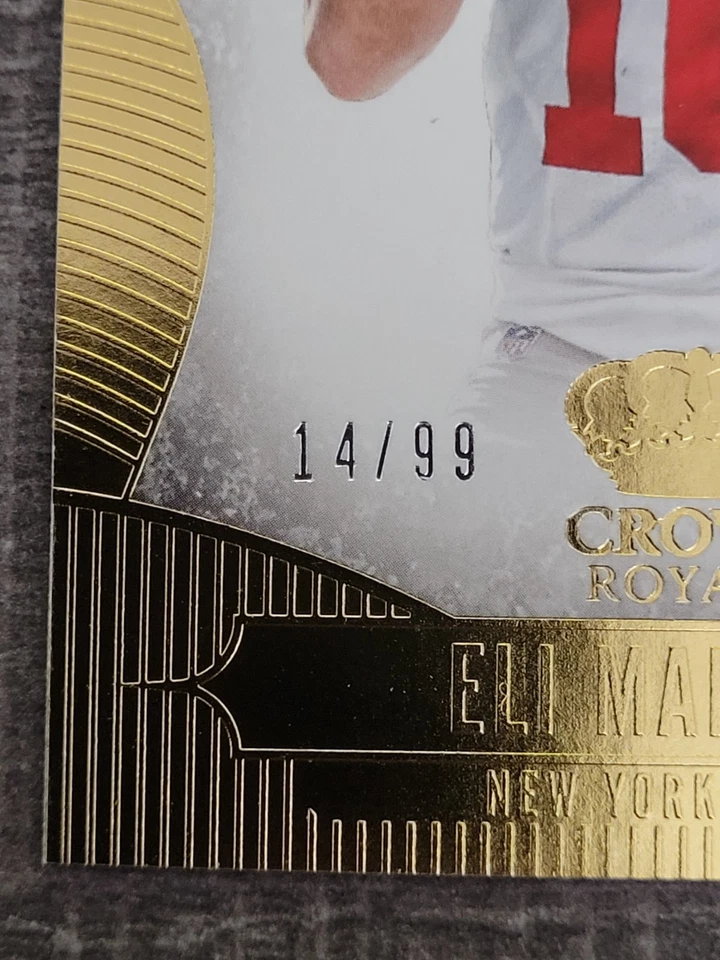 2013 Panini Crown Royale Eli Manning #38 Gold Die-Cut Crown New York Giants /99 - Image 4 of 4
