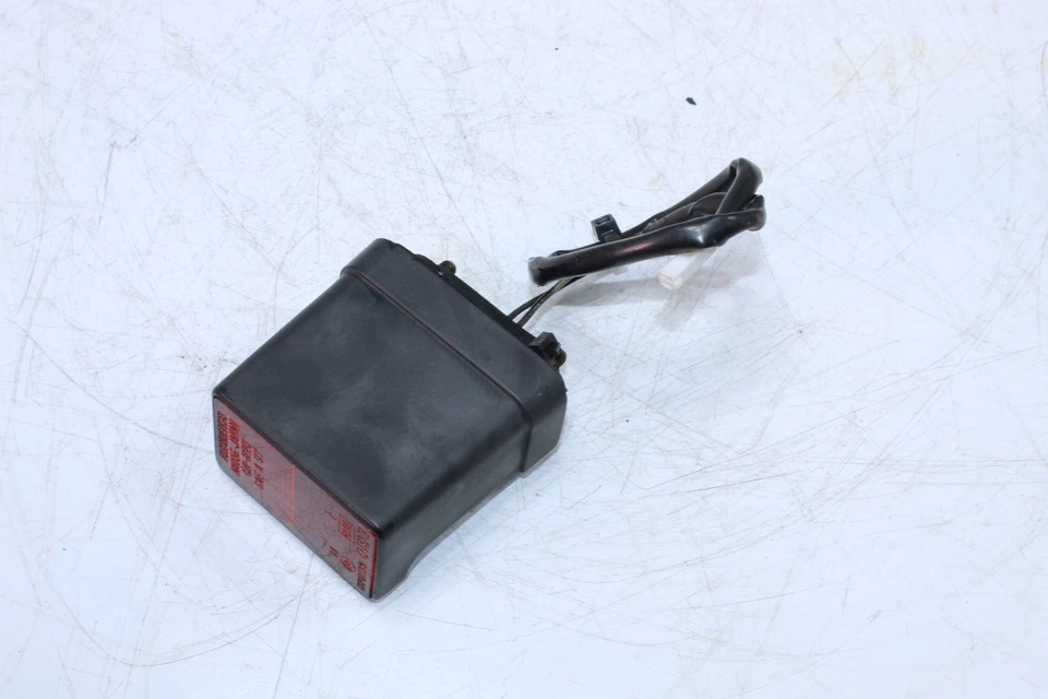 2001 Suzuki Gsxr600 License Light - Image 2 of 4