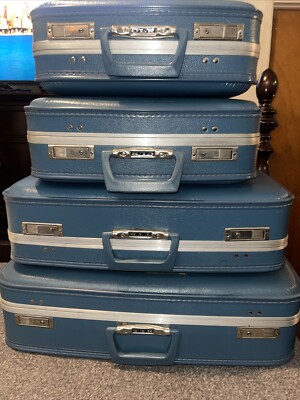 Vintage 4-Pc Nesting Suitcase Luggage Hard Shell Mid Century Light Blue  70's