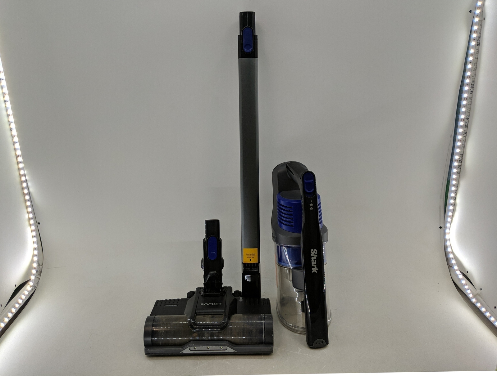 Shark IX141 Pet Cordless Stick Vacuum with XL Dust Cup *READ