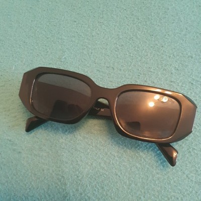 PRADA PR 17WS 1AB5S0 Occhiali da Sole per Donna, Taglia 49 - Neri/Grigi Scuri