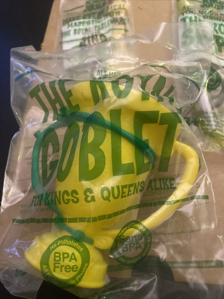 Wendy’s Kids Meal Dreamworks All Hail King Julien Lote de 3 artículos de comida/bebida Foto 4 de 4