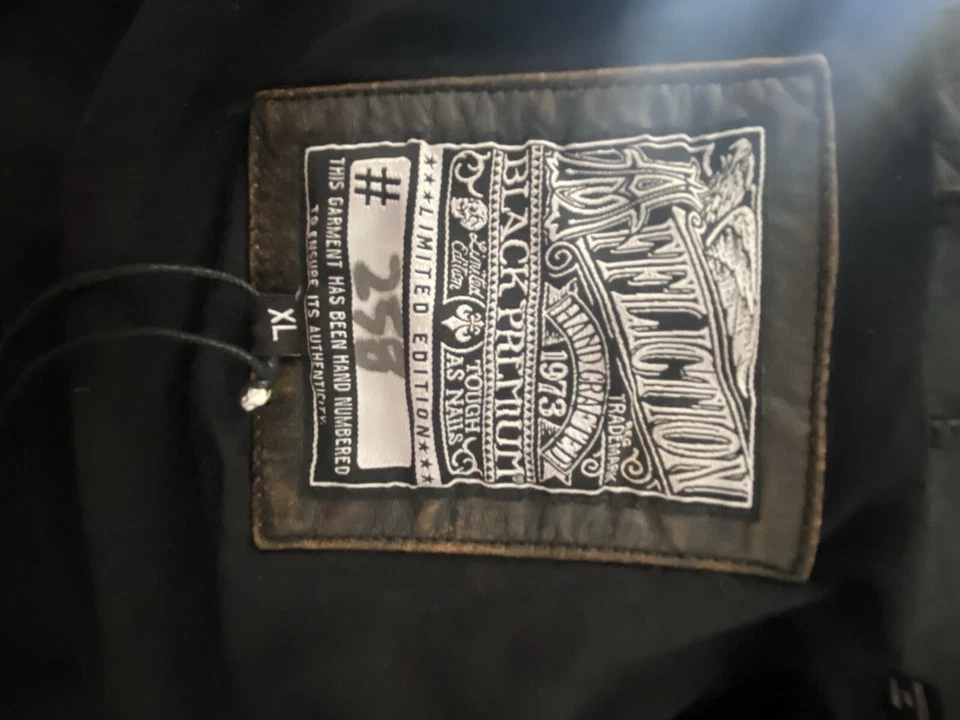 Jaqueta de couro feminina Affliction edição limitada Indian Face - Imagem 3 de 3